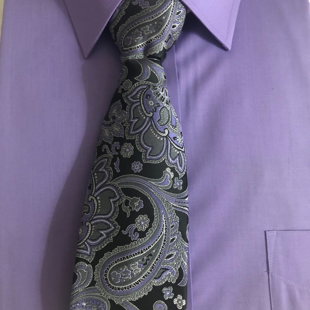 Men’s shirt and tie